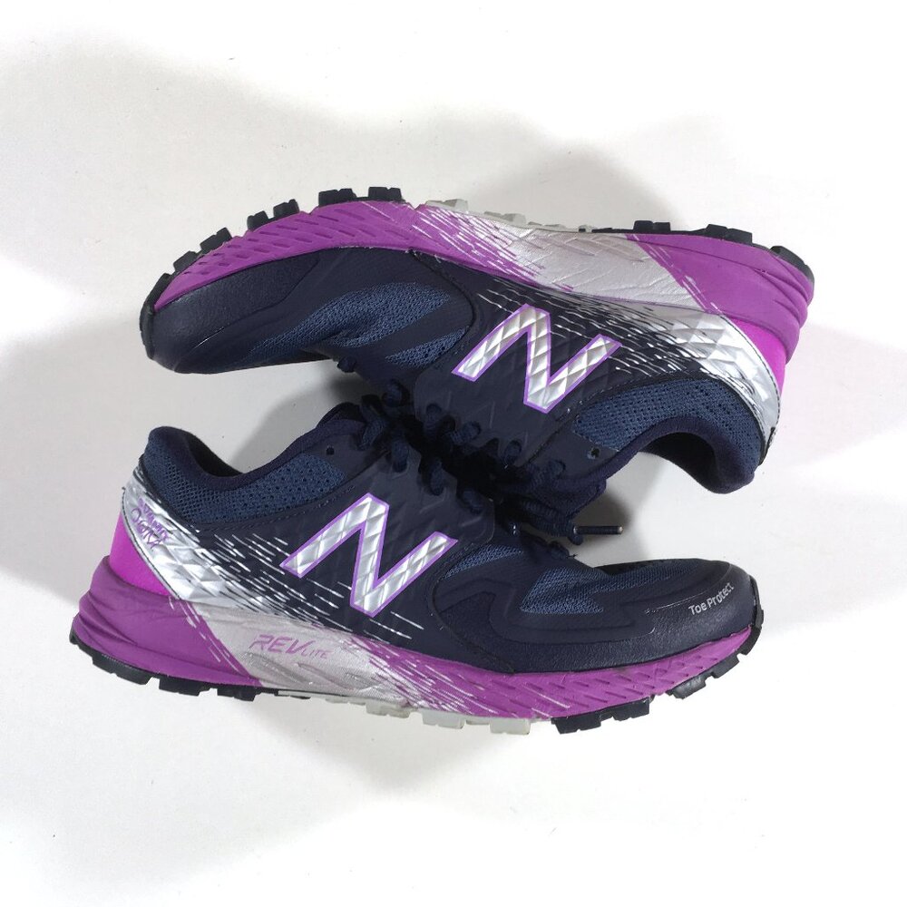 New Balance Summit QOM Trail Running Shoes Womens Size 8.5 Blue Purple NO INSOLE - Picture 2 of 10
